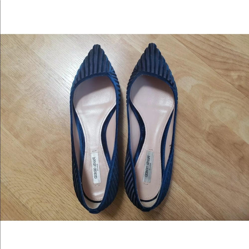 Giorgio Armani Flats Shoes 37 Medium(B,M) 2019